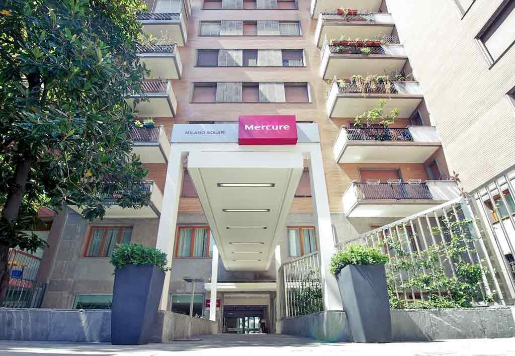 Hotel Mercure Milano Solari Екстериор снимка